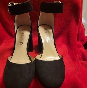 Unisa 3.5" black suede block heel sandal